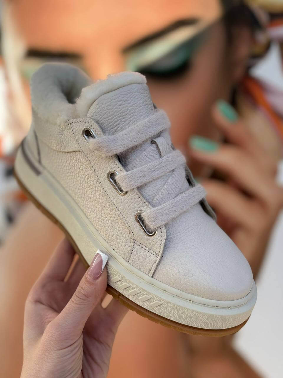 Кросівки жіночі Warm Cream Fur 54083