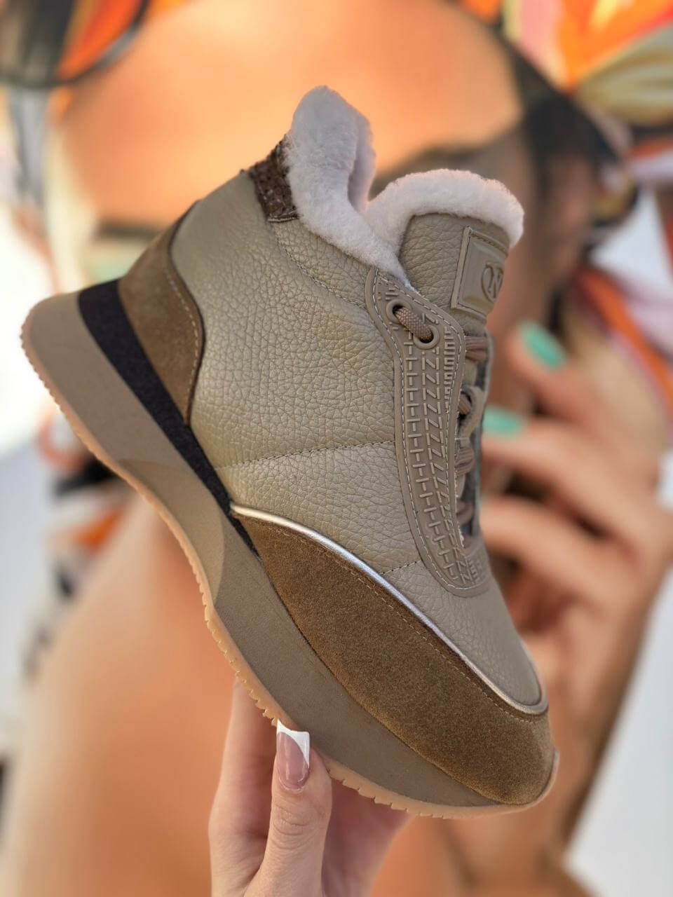 Кросівки жіночі Taupe Winter Runner 68127